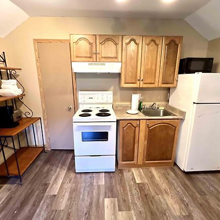 High Falls Bay Cottages, Camping & Waterpark 브레이스브리지 외부 사진